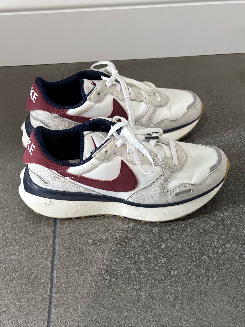 Nike White and Maroon Sneakers